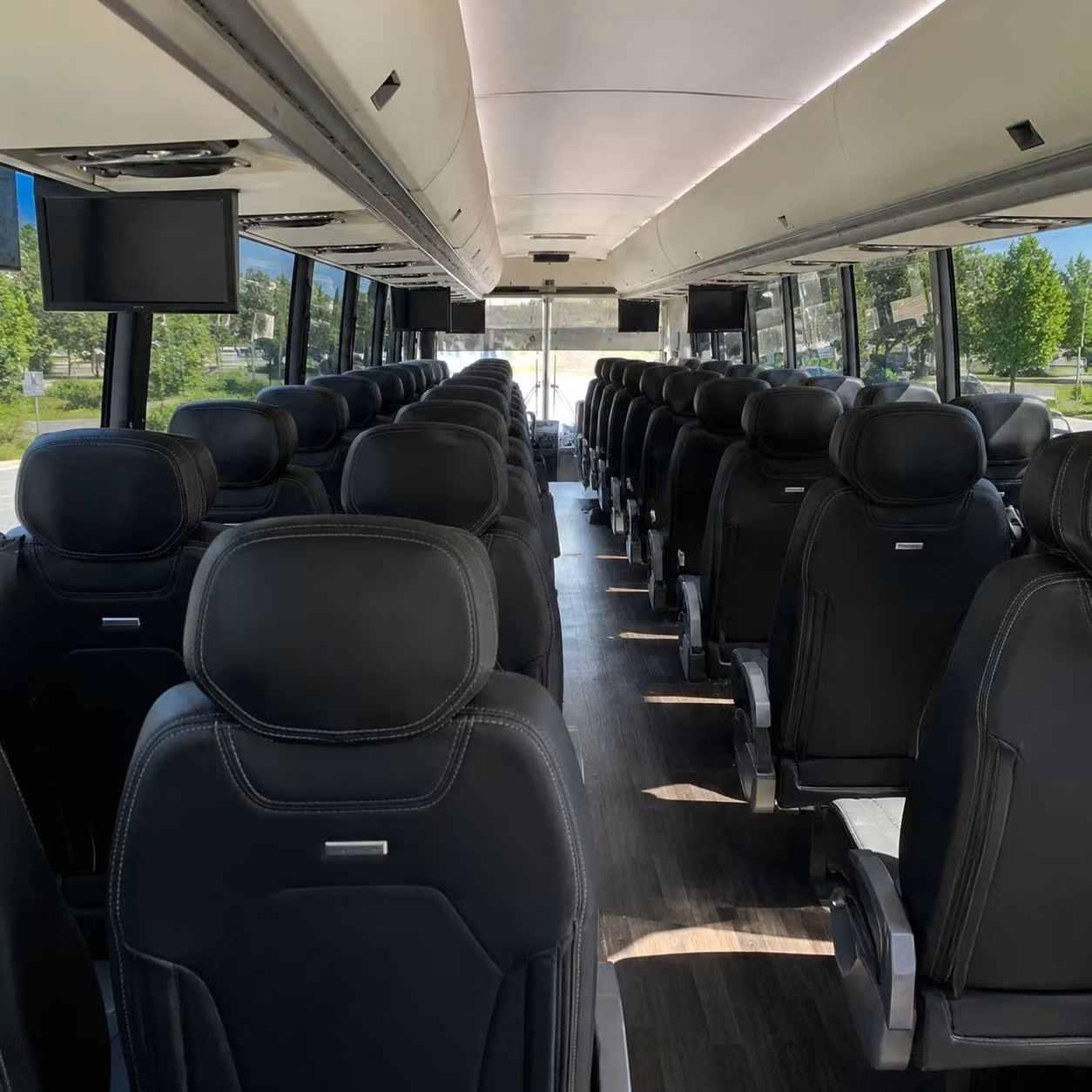 san jacinto charter bus rental